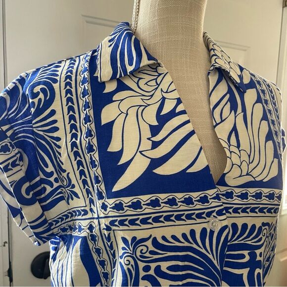 Peach Clothing White Blue Floral Cap Sleeve Cropped Collared Women's Blouse (S) - Picture 4 of 8